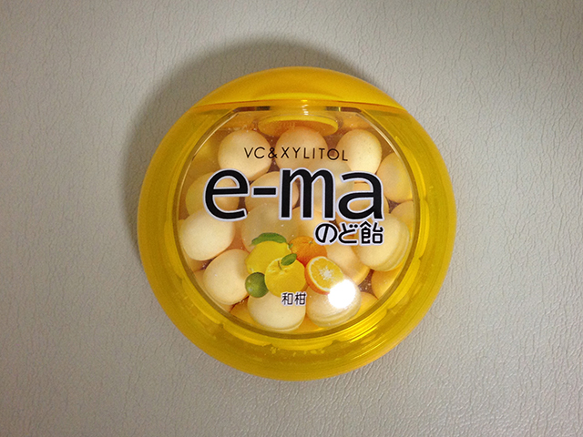 e-maのど飴は、ドラえもんで見た未来のお菓子